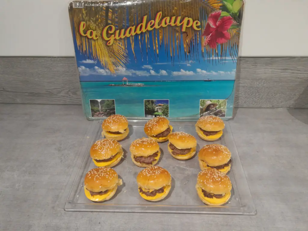 mini hamburger pour apéro ( 10 pièces )