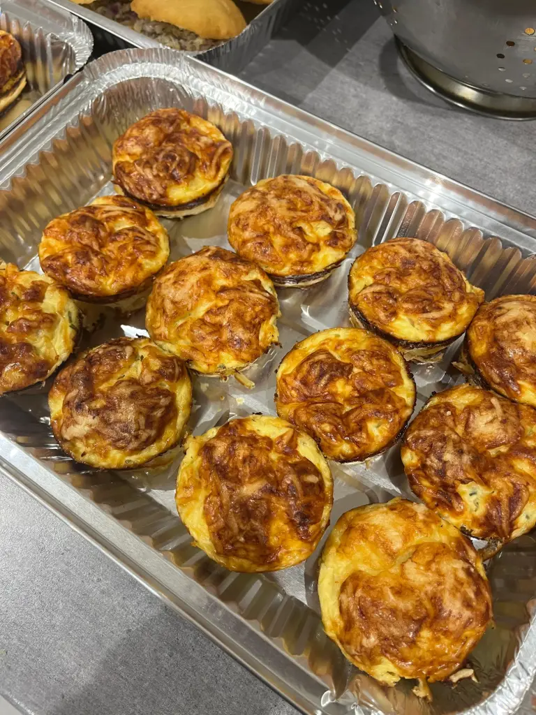 quiche aux thon( 10 piéces