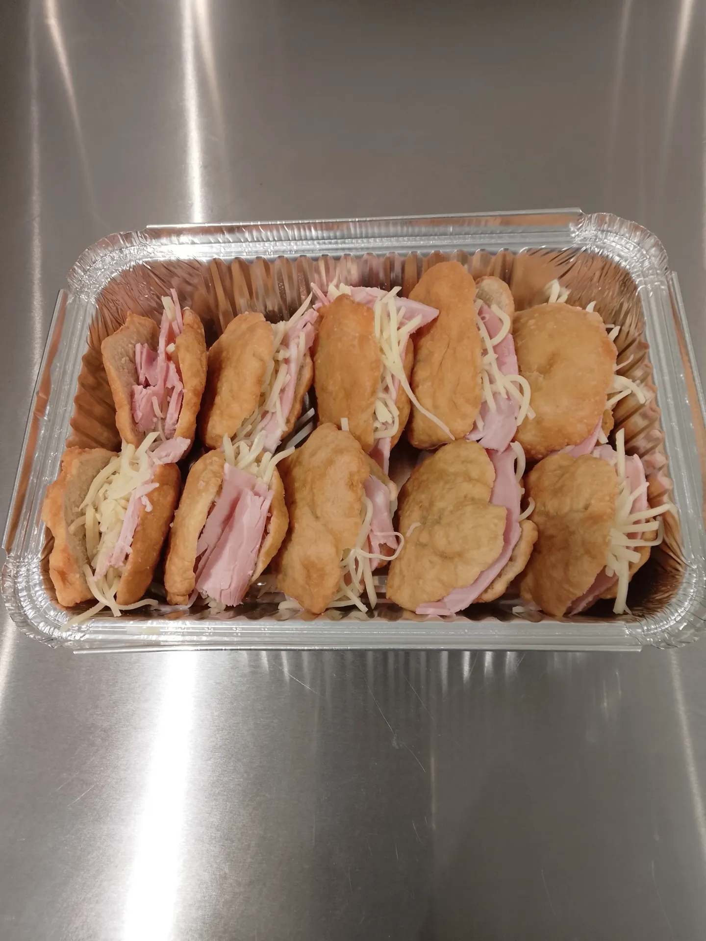 Mini bokits jambons fromages( 10 Pièces)
