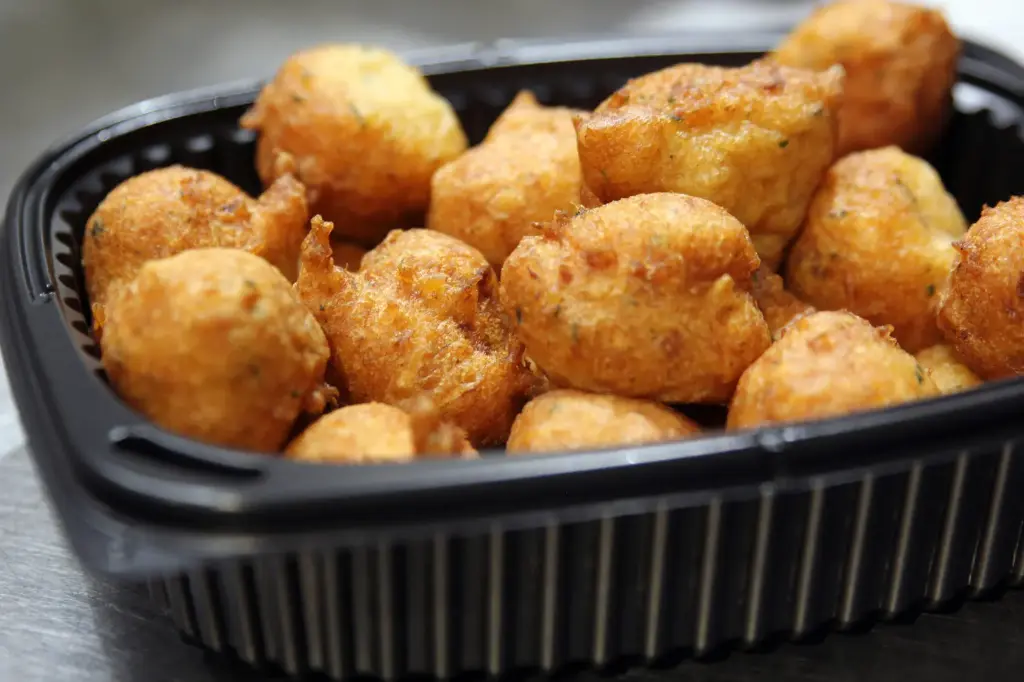 Accras de morue (10 pièces)