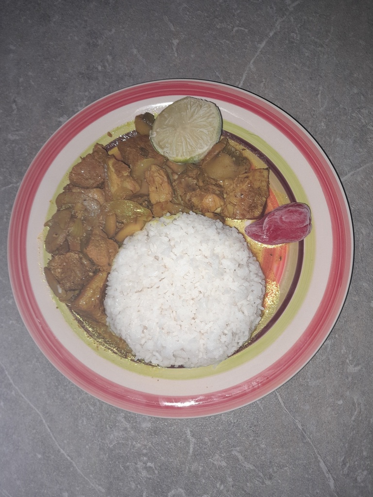 Sautè porc aux curry/Curcuma + Riz ( 1 Pers )